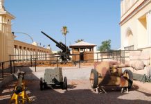 Visita el museo de historia militar en Castellon